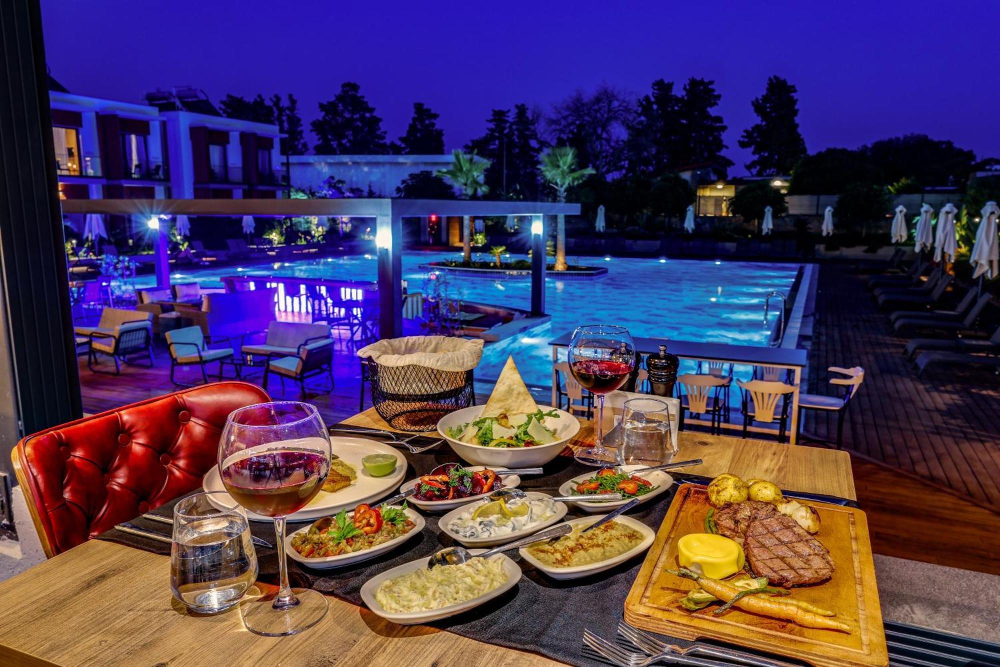 Celeste Bella Luxury Hotel & Spa Ortakent Exterior photo